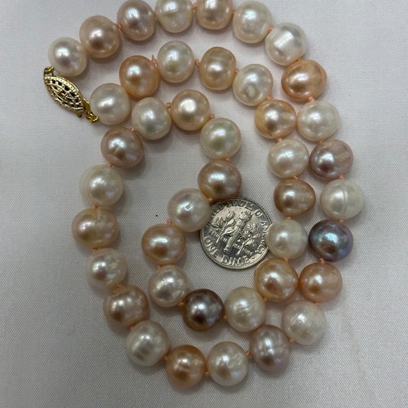 10mm+ HAND KNOTTED Multi-Color Pearls Strand 14K Yellow Gold Fill Clasp - Picture 4 of 8